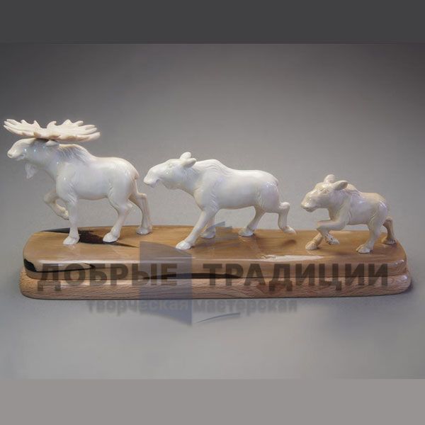 "Moose family" - a Gift sculpture from a mammoth Tusk 