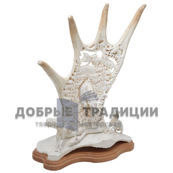 "Taiga" - a Gift the sculpture of moose antlers